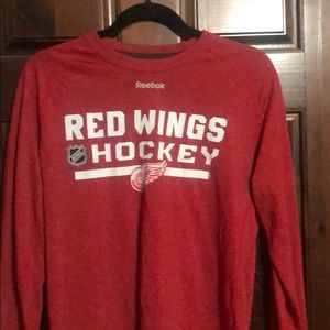 Reebok Detroit Redwings long-sleeve dry-fit